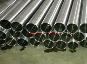 Hot Rolled and Deep Hole Bored or Cold Drawn and Machined Carbon Steel Telescopic Cylinder Tube for Telescopic Cylinder